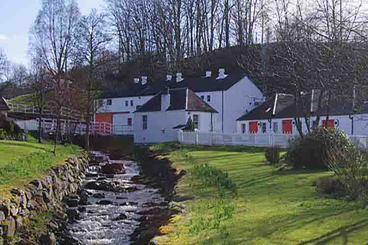 A photo of the Edradour Distillery in Perthshire