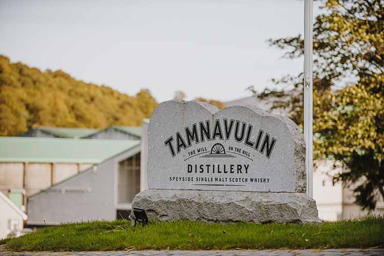 Tamnavulin Whisky Distillery