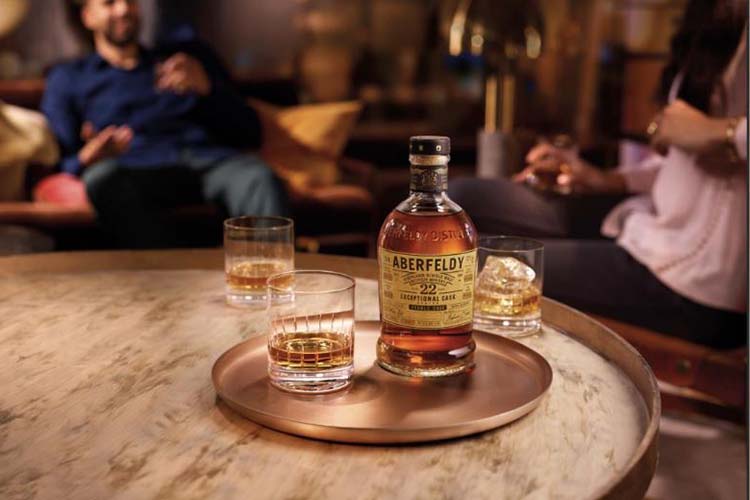 Aberfeldy Expands Its Exceptional Cask Series With A Limited-Edition 22-Year-Old
White Port Cask Finish