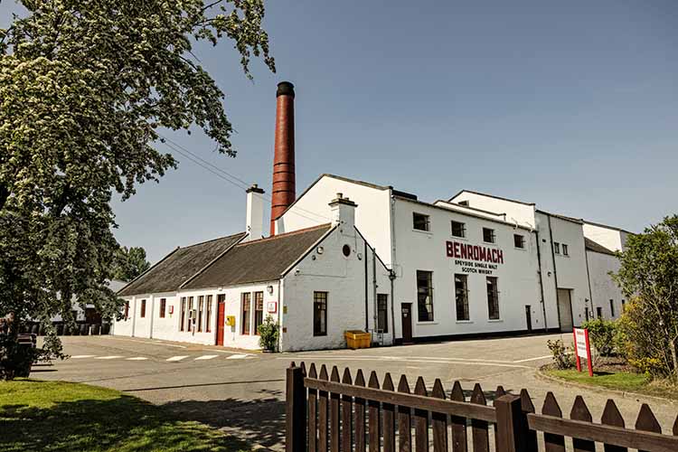 Photo of the Benromach Distillery